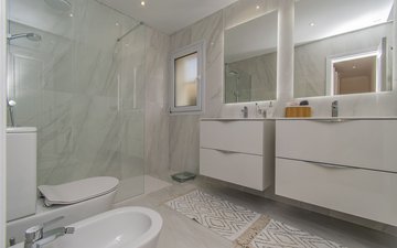 Property slide 25