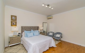 Property slide 33