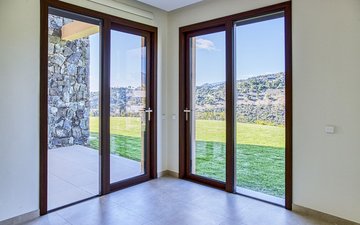 Property slide 19
