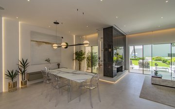 Property slide 24