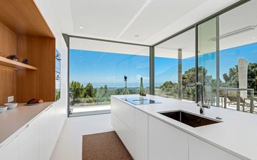 Property slide 18