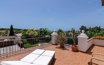Property slide 21