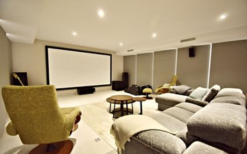Property slide 19