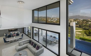 Property slide 14