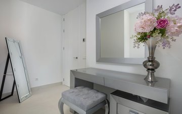 Property slide 23