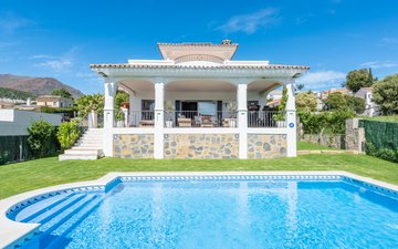 Property slide 24