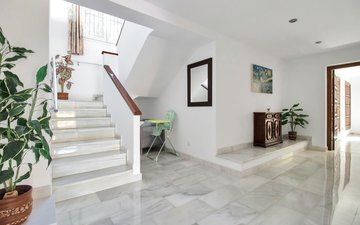 Property slide 25