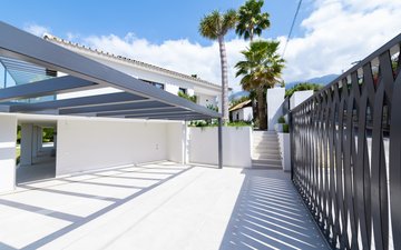 Property slide 41