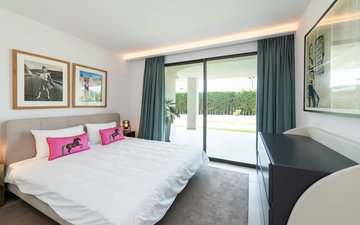 Property slide 18