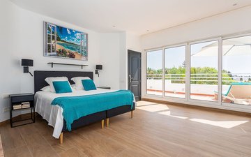 Property slide 25