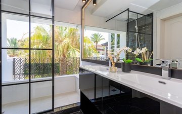 Property slide 19