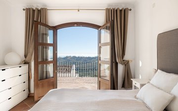 Property slide 18