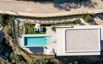 Property slide 17