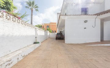 Property slide 31