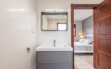 Property slide 25