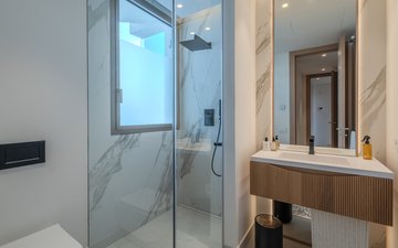 Property slide 14