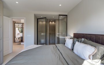 Property slide 10