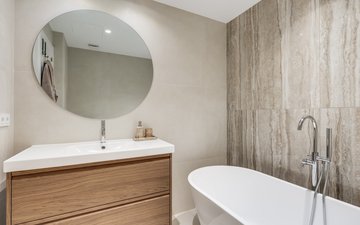 Property slide 16