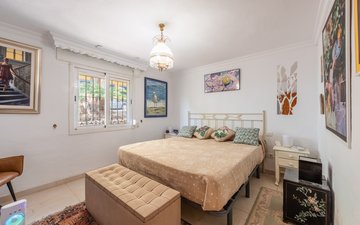 Property slide 17