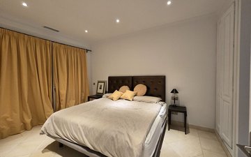 Property slide 15
