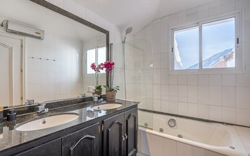 Property slide 19