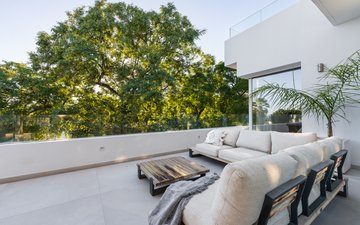 Property slide 31