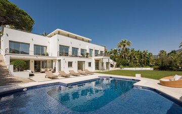 Property slide 24