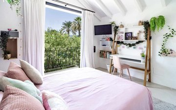 Property slide 16