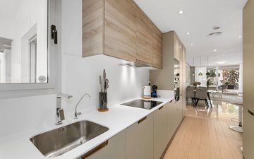 Property slide 20
