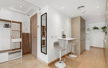 Property slide 18