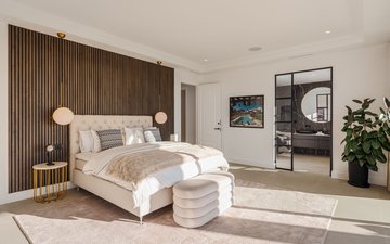 Property slide 32