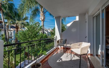 Property slide 21