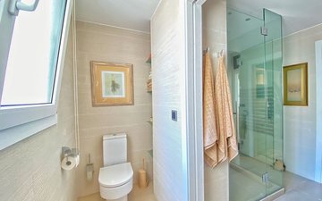 Property slide 38