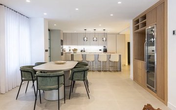 Property slide 21