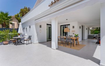 Property slide 31