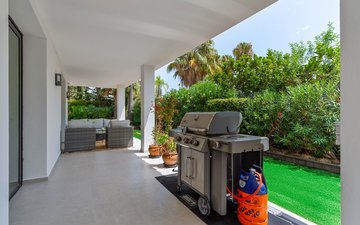 Property slide 39