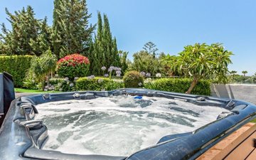 Property slide 17