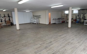 Property slide 31
