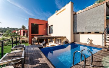 Property slide 4