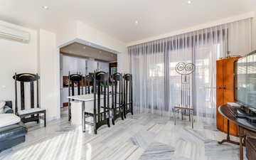 Property slide 14