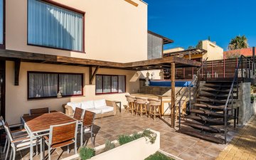 Property slide 22