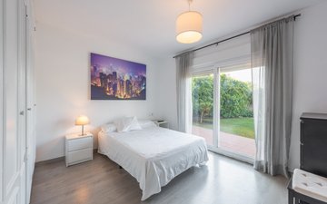 Property slide 10