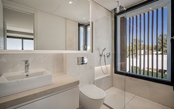 Property slide 20