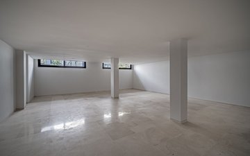 Property slide 21