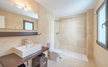 Property slide 20