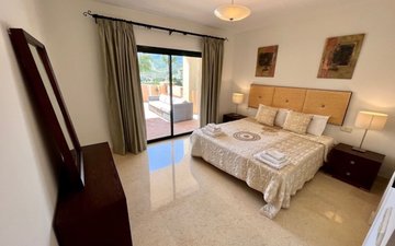Property slide 18