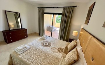 Property slide 20