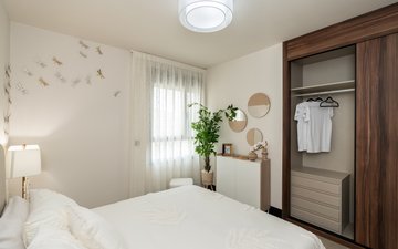 Property slide 30