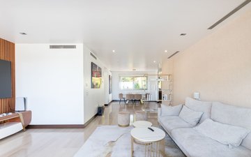 Property slide 4