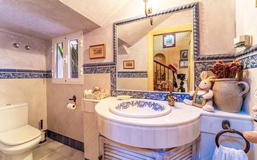 Property slide 46